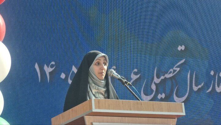 بهروزآذر: مدرسه محل یادگیری «درس زندگی» است نه صرفاً انتقال دانش