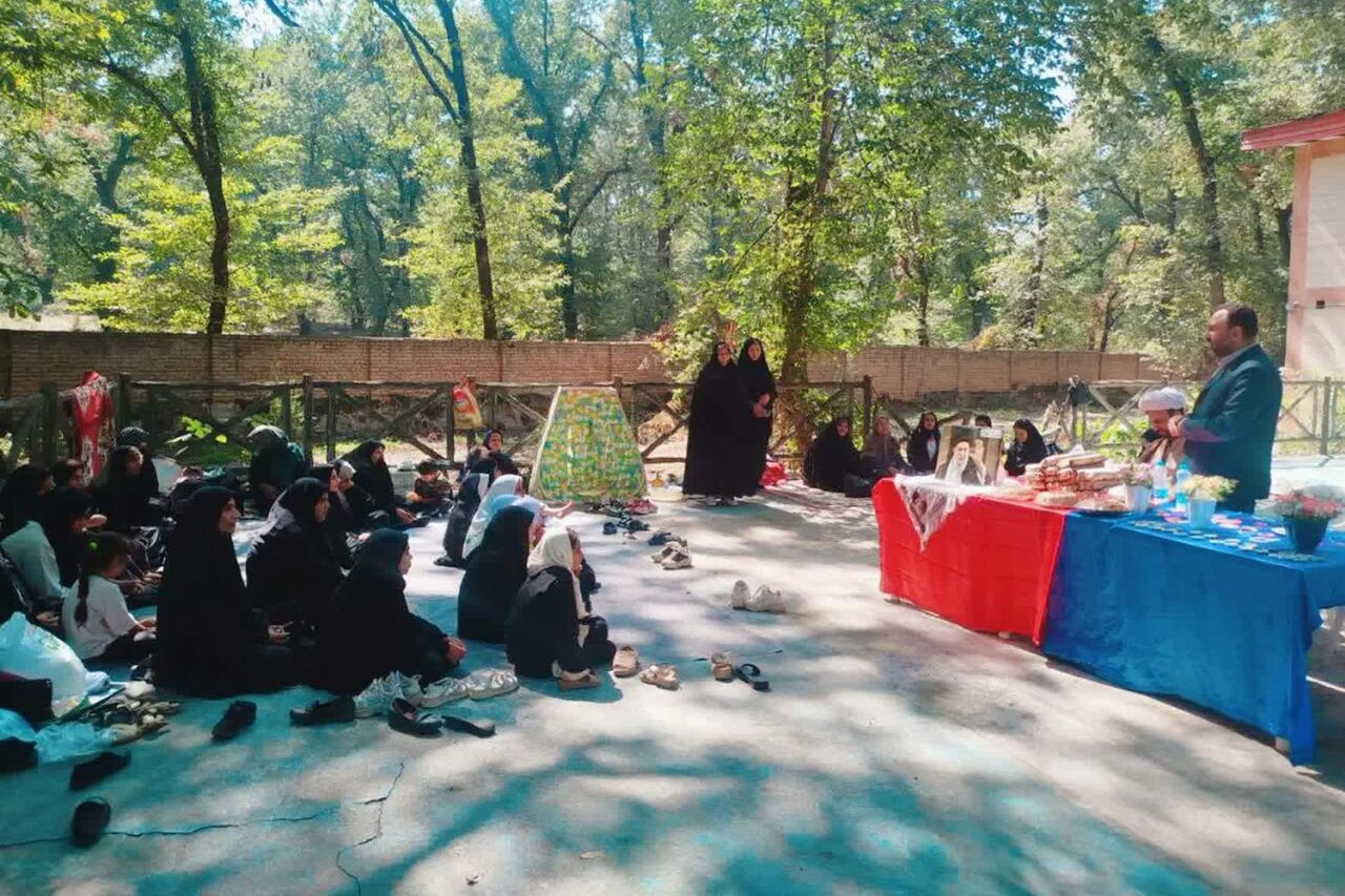 دستاوردهای نوجوانان کانون معصومیه(س) در قاب نمایشگاه تابستانی