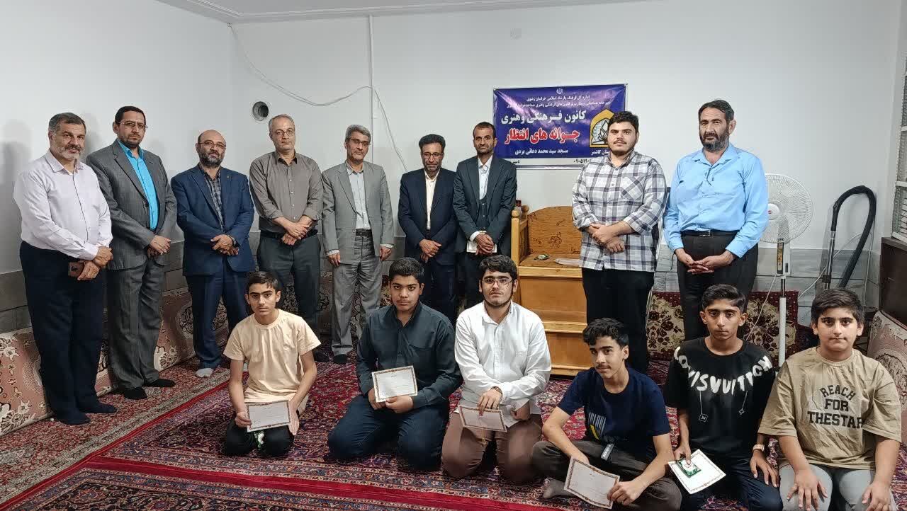 تبدیل مسجد، به محور مهارت‌آموزی و شکوفایی نوجوانان