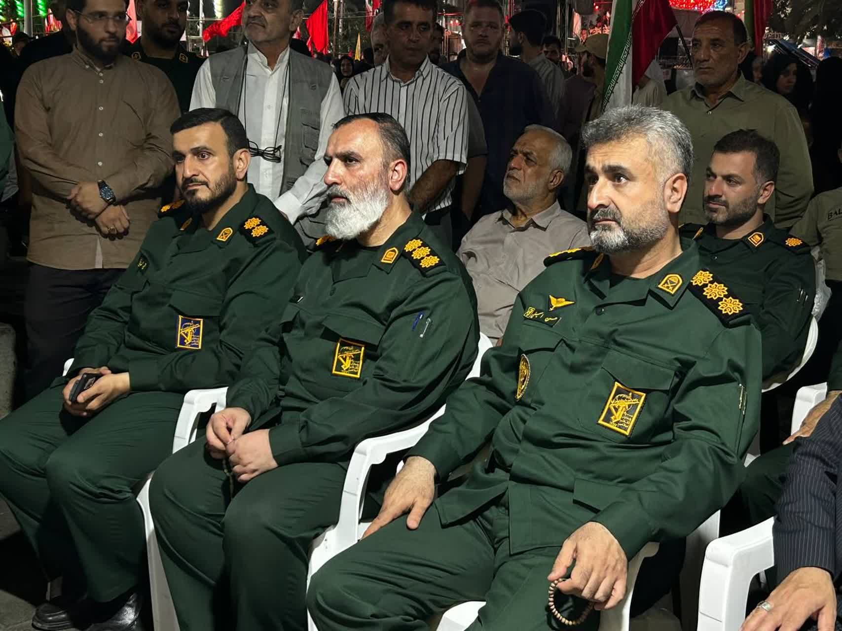 نمایشگاه «اسوه بسیج» در قلب میدان شهدای ذهاب رشت گشایش یافت / روایت ۱۴ پایگاه برتر از جهاد تبیین تا اقتصاد مقاومتی