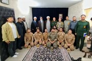 حضور نمایندگان سربازان سپاه استان قم در نماز جمعه و دیدار با آیت‌الله سعیدی و آیت‌الله کعبی