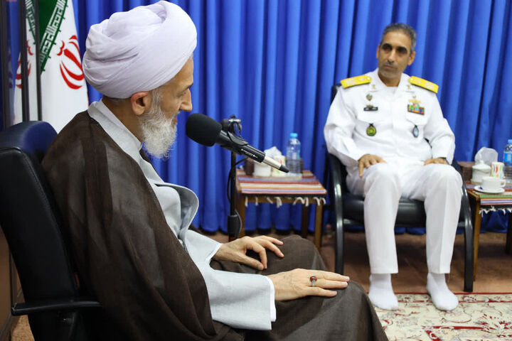 سوخت اعتقادی عامل برتری نیروهای مسلح بر قدرت‌های مادی است/ نیروی دریایی ارتش مایه افتخار و اقتدار نظام است