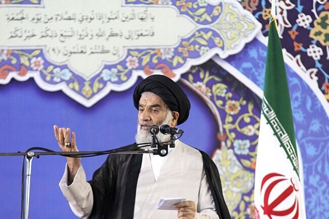 امام جمعه اهواز: رئیس‌جمهور در سازمان ملل موضعی قدرتمند و عاقلانه از ایران ارائه کرد