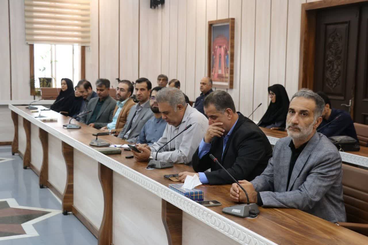 سقف انتظارات آمریکا به باز کردن تنگه هرمز تقلیل یافت