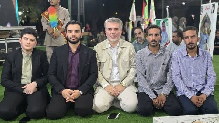 حضور هیأت قرآنی در میناب همراه با تحویل آخرین هدیه رهبر شهید