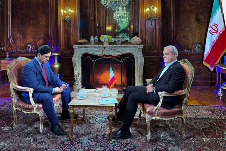 رئیس‌جمهور: آمریکا باید پاسخ دهد آماده گفت‌وگوست یا می‌خواهد بازی را به هم بزند؟