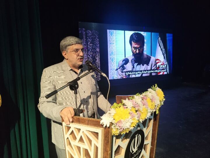 فرهنگ رضوی ظرفیت جهانی شدن و روایت‌سازی برای نسل جوان را دارد