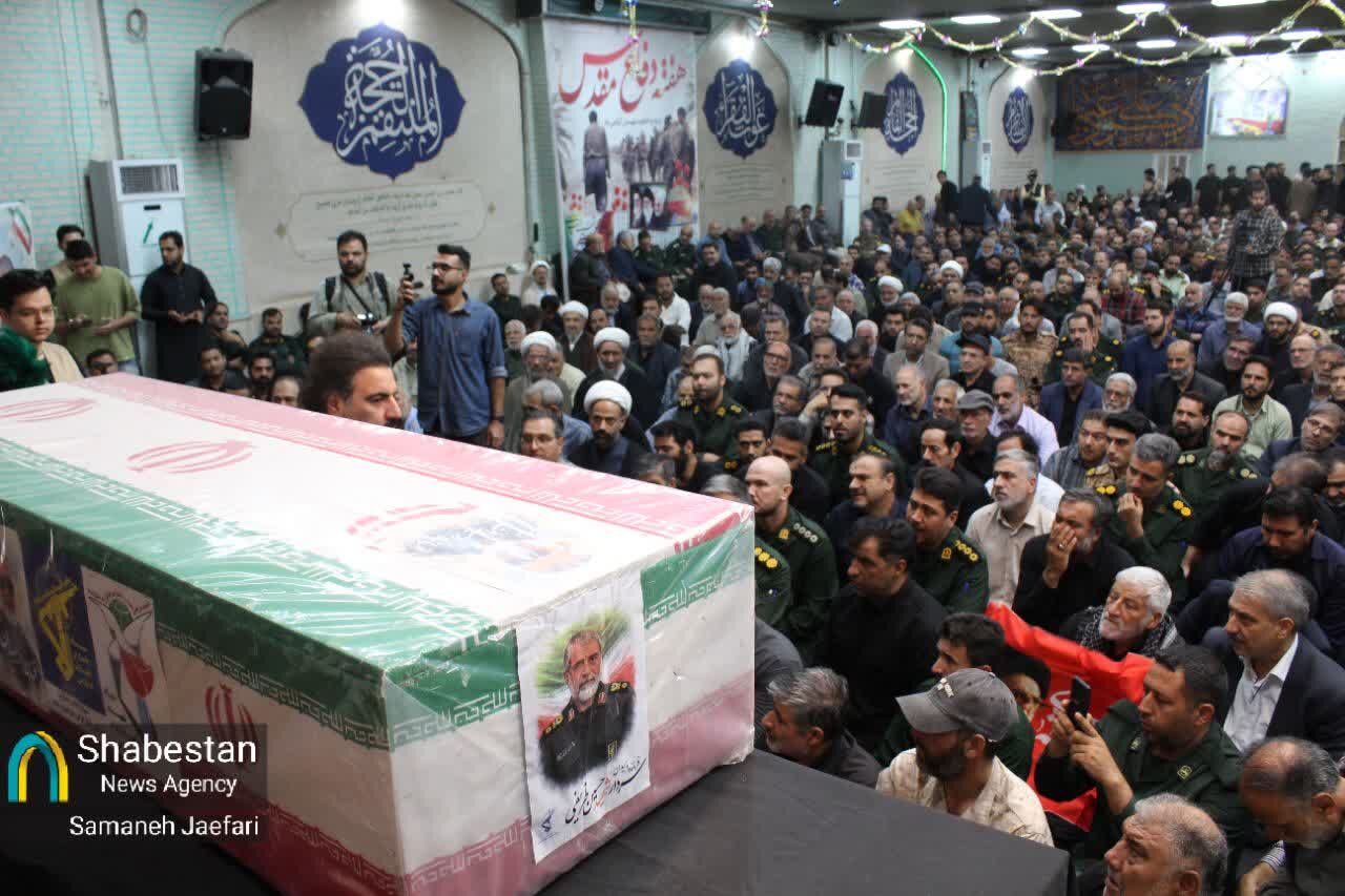 تشییع باشکوه فرزند خراسان