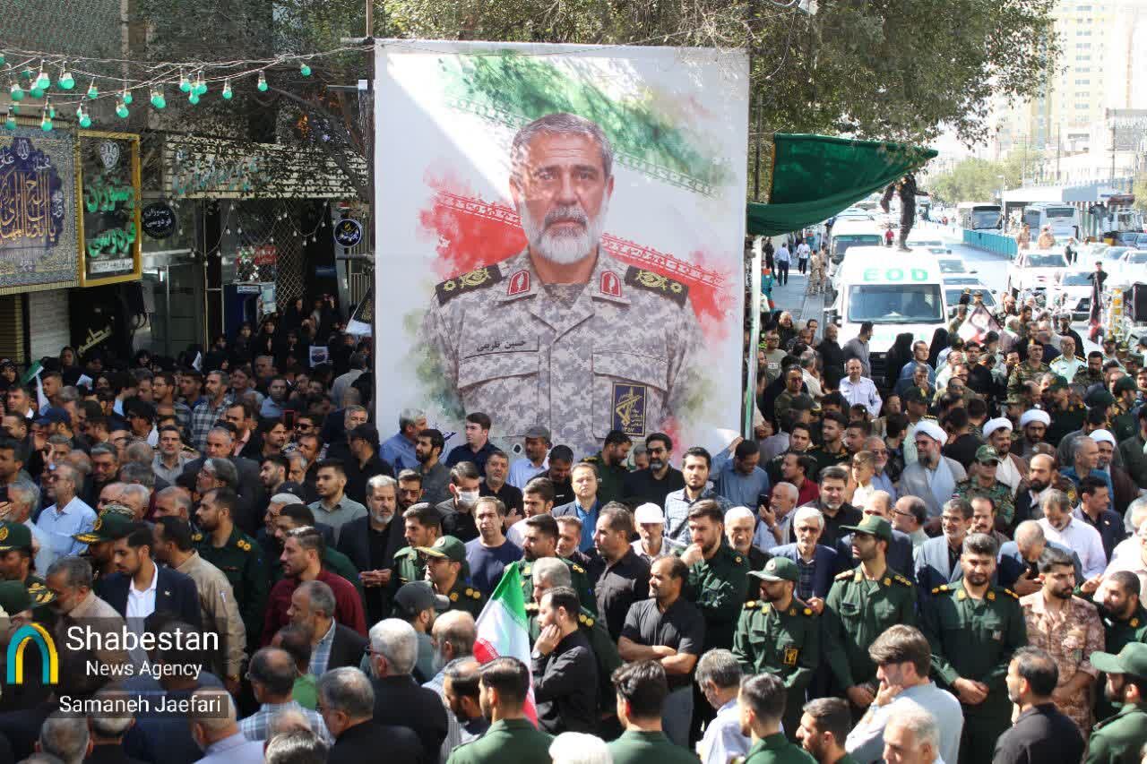 تشییع باشکوه فرزند خراسان