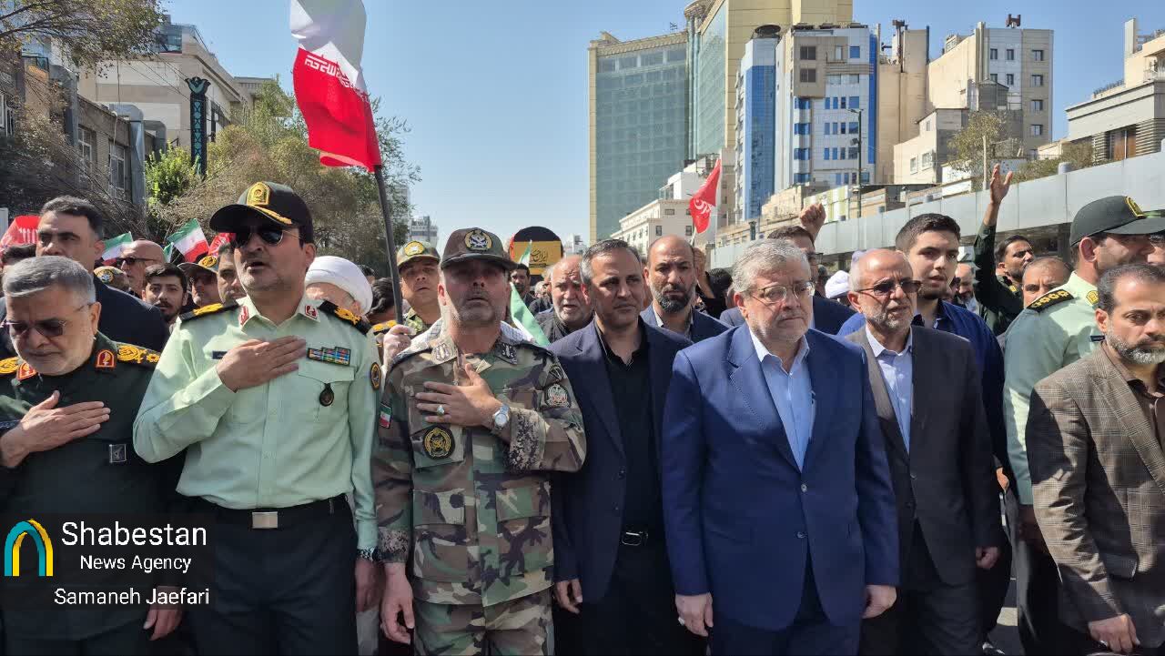 تشییع باشکوه فرزند خراسان