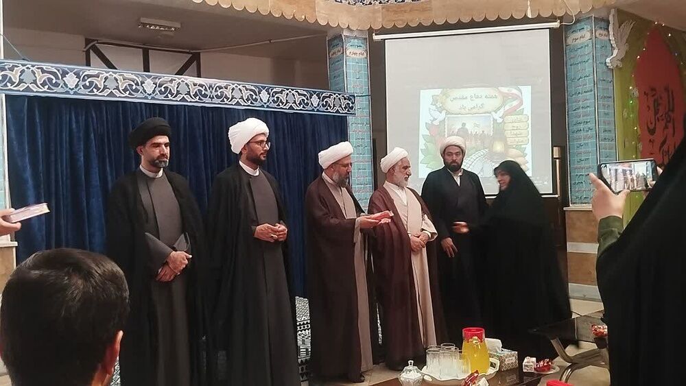 طلبگی مسیر کسب علم، معرفت و تهذیب نفس است