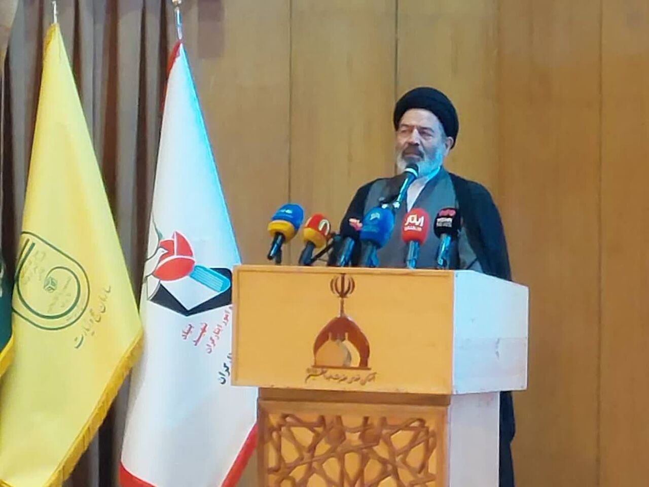 موسوعه شهدای منا در ۱۲ جلد آماده شده است