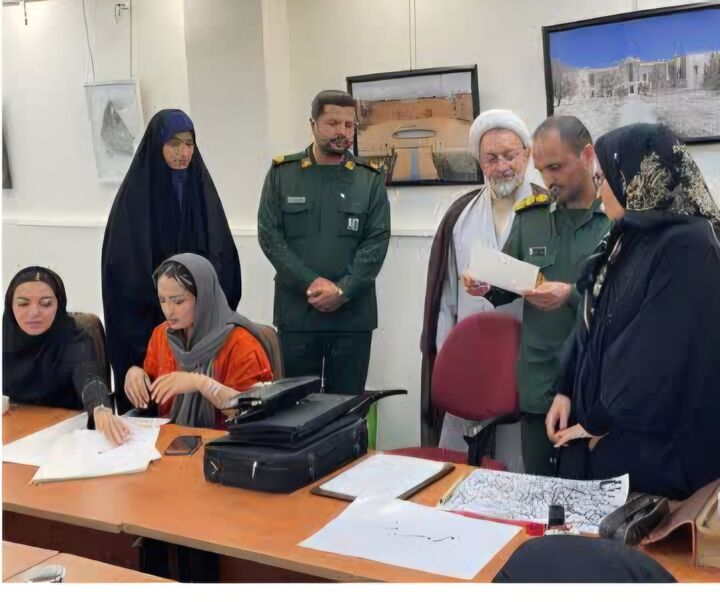 شازند میزبان کارگاه هنری «لاله‌های گلگون» به مناسبت هفته دفاع مقدس