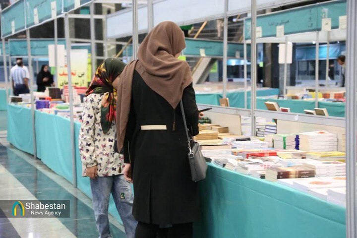زنجان می‌تواند دبیرخانه نمایشگاه ناشران شمال‌غرب کشور شود