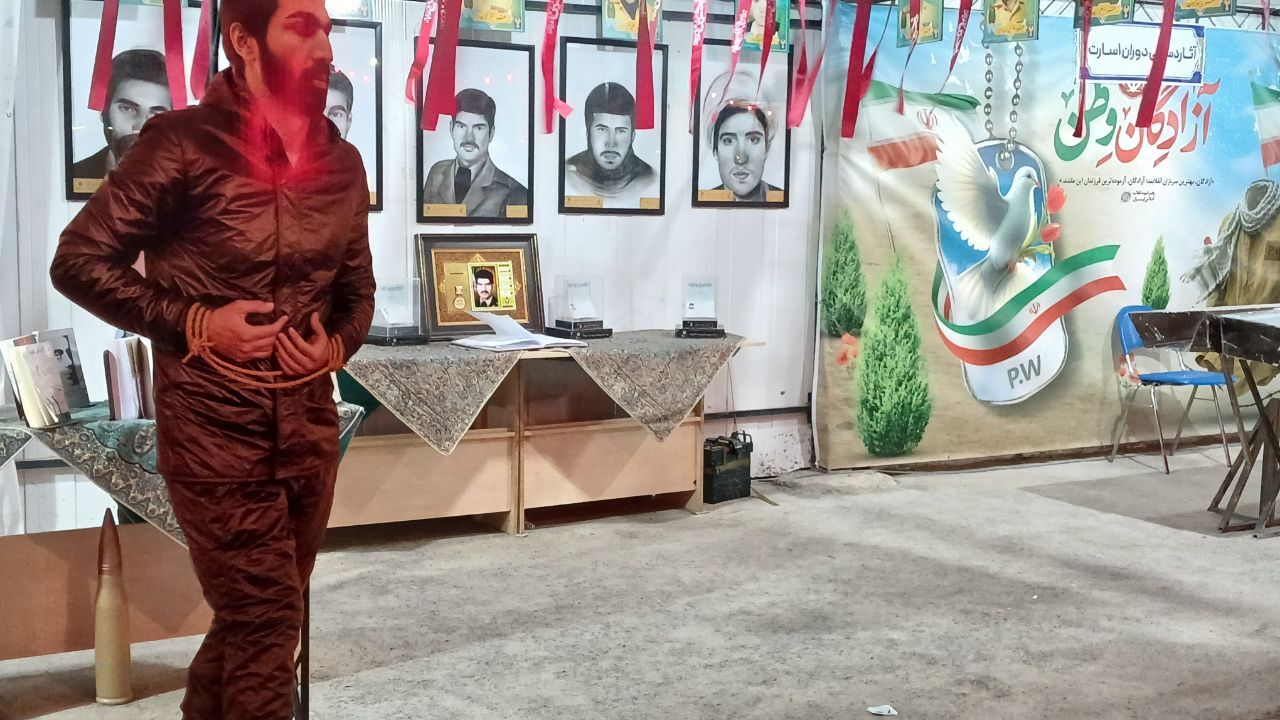 وقتی نسل امروز پای روایت دیروز می‌ایستد