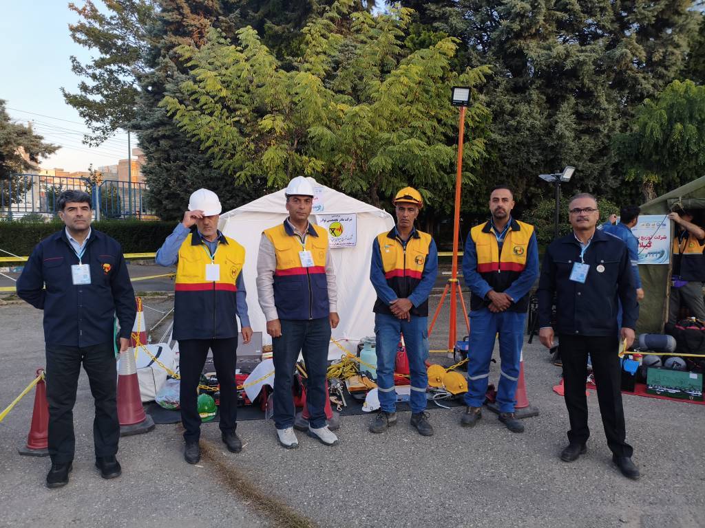 ۲۴ تیم عملیاتی وارد میدان شدند/ همافزایی ۶ استان برای حفظ پایداری خدمات آب و برق در شرایط اضطراری