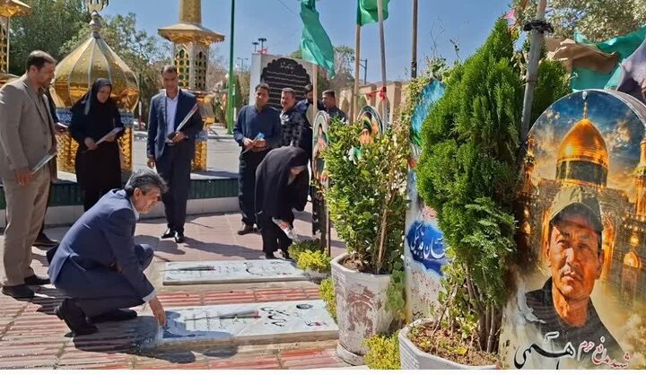 تجلیل از ایثارگران و تجدید میثاق با آرمان‌های شهدا در اداره‌کل فرهنگ و ارشاد اسلامی استان مرکزی