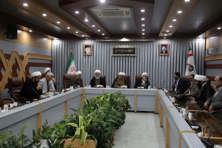 نشست مشترک اعضای کمیسیون فرهنگی مجلس با مدیران ارشد دفتر تبلیغات اسلامی حوزه علمیه قم
