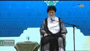 آثار نماز باید در متن زندگی اجتماعی مردم دیده شود