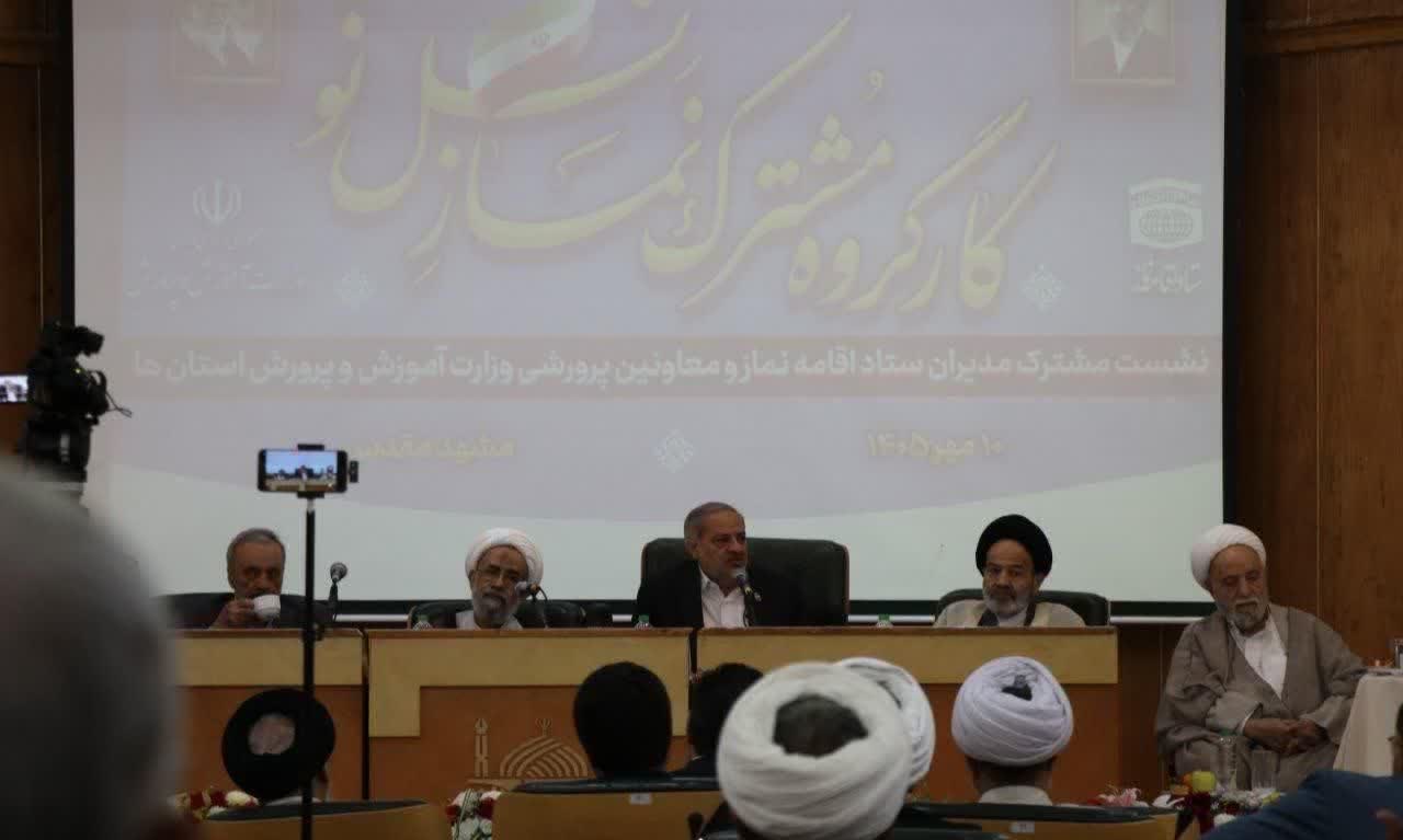 استاد قرائتی: در مسجد و مدرسه به پرسش‌های کودکان و نوجوانان با منطق روشن پاسخ داده شود