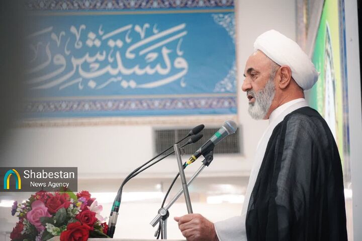 اقدام سنجیده و منطقی در برابر برهنگی که نظام خانواده را مورد هجوم قرار داده یک مطالبه است