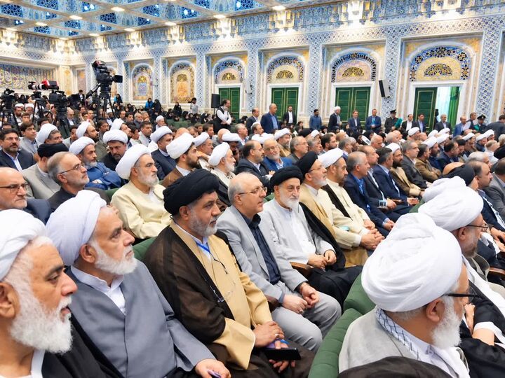 افتخارآفرینی بنیاد شهید گیلان در سی‌وسومین اجلاس سراسری نماز / کسب عنوان دستگاه برتر در اقامه نماز