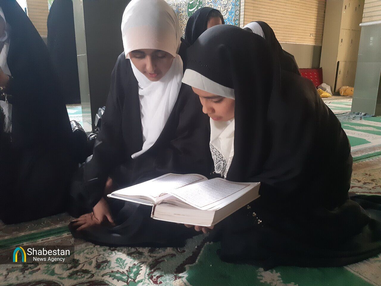 ۳۶ قرآنآموز در میدان مدهامتان؛ روایت یک کانون مسجدی که پایگاه تربیت قرآنی شده است
