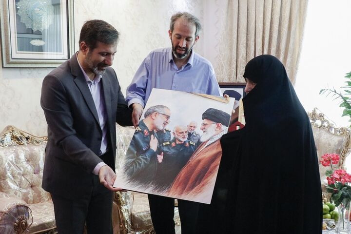 دیدار سخنگوی شورای نگهبان و جمعی از پژوهشگران حقوقی با خانواده سپهبد شهید شادمانی