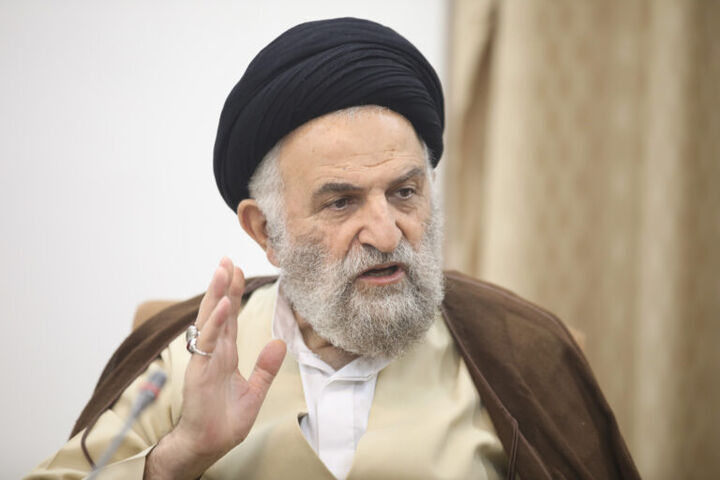 «نماز» نرم‌افزار تحقق تمدن نوین اسلامی است