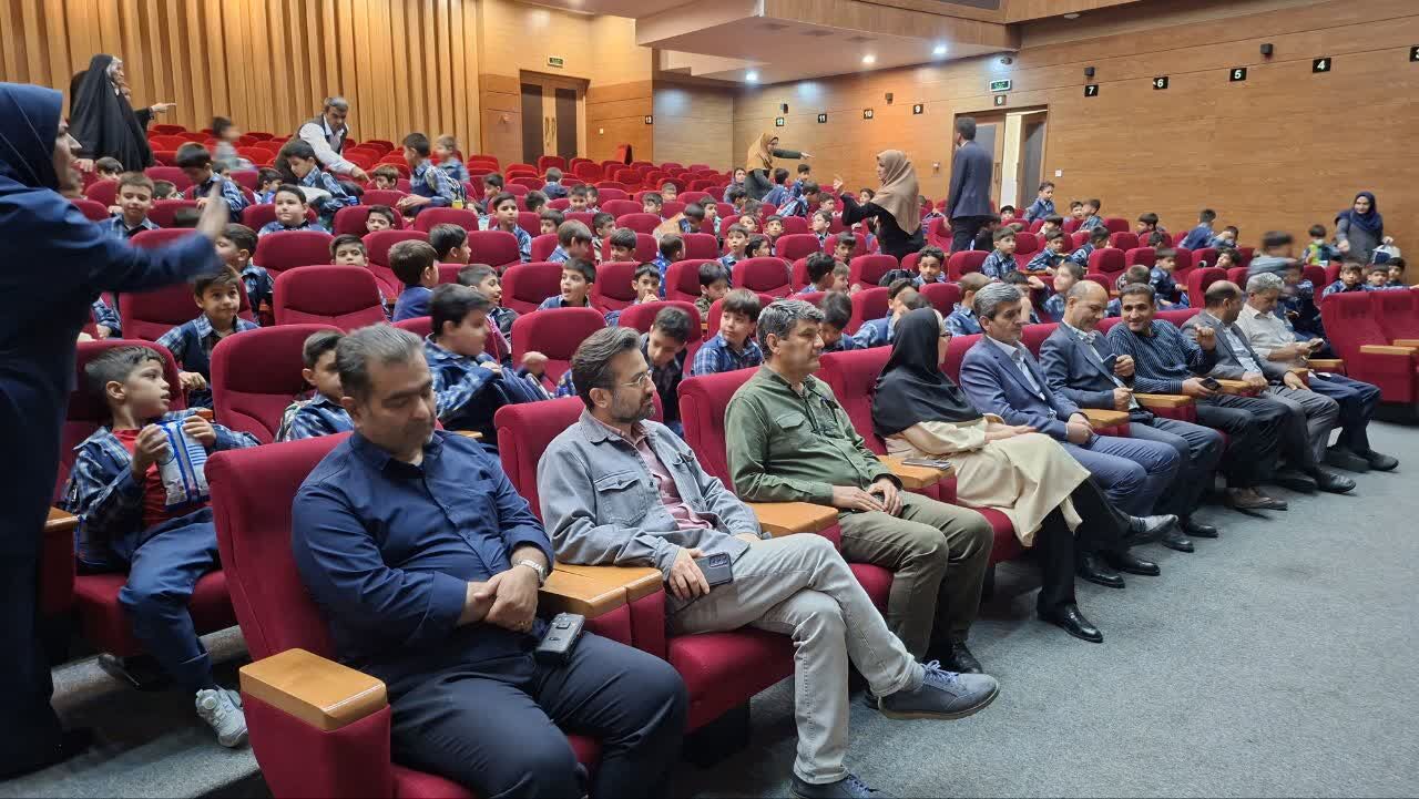 سی و هشتمین جشنواره فیلم کودکان و نوجوانان در اراک افتتاح شد