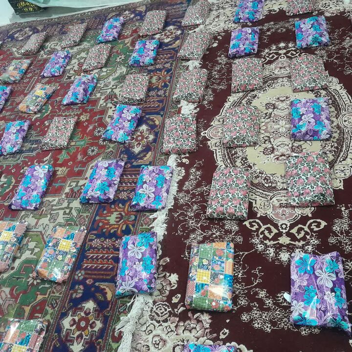 حمایت تحصیلی از ۱۳۰ دانش‌آموز نیازمند افغانستانی در آران و بیدگل