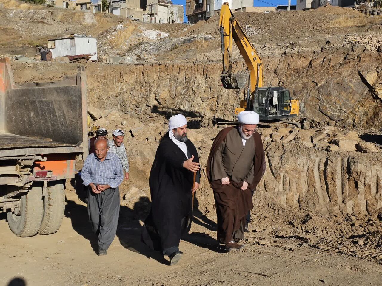 روند بازسازی مسجدالنبی(ص) سنندج بررسی شد