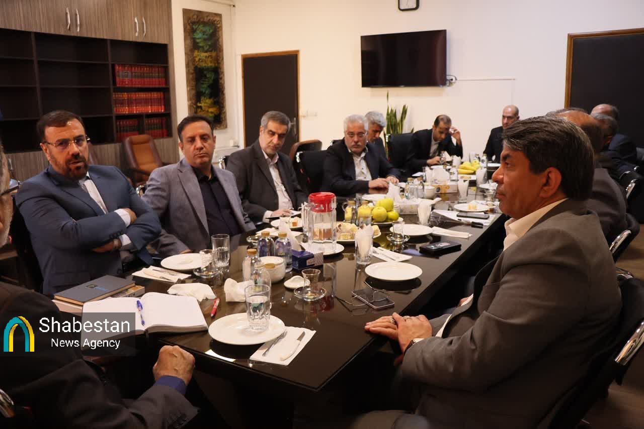 نشست مشترک استانداران کرمان و فارس برای برگزاری همایش «خواجوی کرمانی» برگزار شد