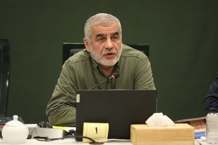 نیکزاد: باز یا بسته بودن تنگه هرمز را توئیت‌های پوچ رئیس‌جمهور آمریکا مشخص نمی‌کند/تنگه هرمز با توئیت باز و بسته نمی‌شود