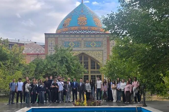 دانشجویان دانشگاه آمریکایی ارمنستان با تاریخ و مناسک اسلام آشنا شدند