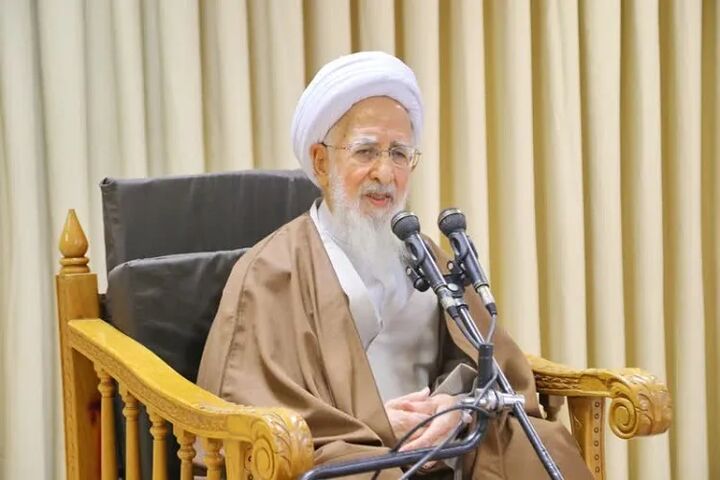 آیت‌الله جوادی‌آملی: خاصیت مسجد فرشته‌سازی است
