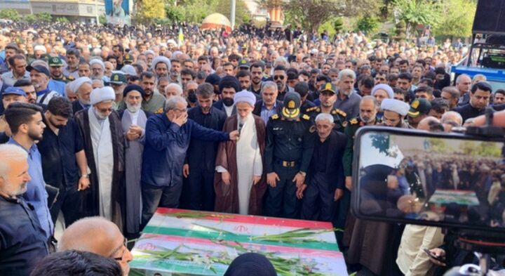 تشییع پرشور پیکر دو شهید نیروی انتظامی در ساری