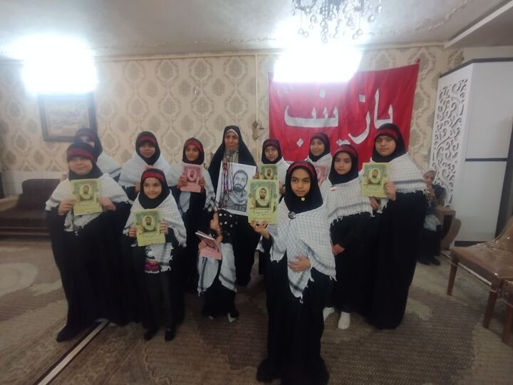 تکریم خانواده‌های شهدا با نغمه‌های موعود کانون فرهنگ و اندیشه اسلامی مسجد امام محمدباقر (ع)