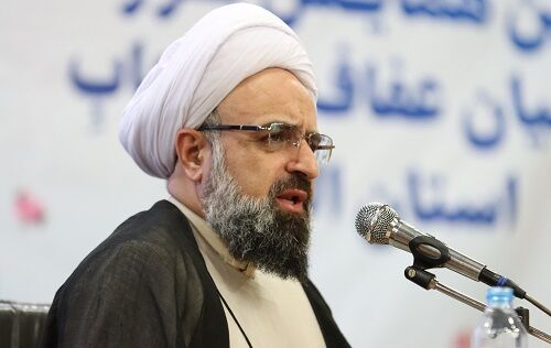 اخلاق حرفه‌ای از خودسازی آغاز می‌شود؛ خدمت به مردم جلوه‌ای از بندگی خداوند است