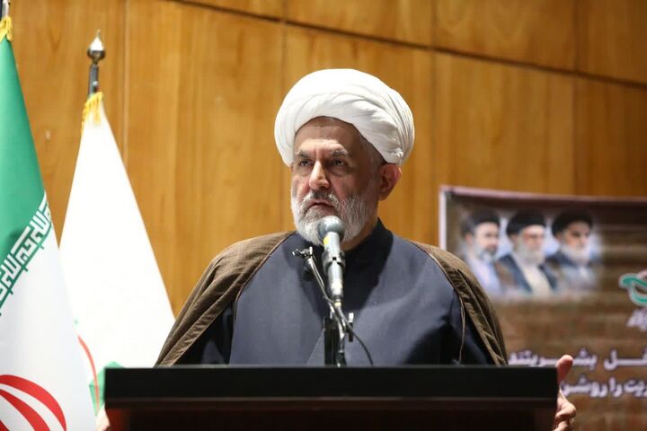 طائب: هلال‌احمر در جنگ پای مردم ایستاد/۵۶ مرکز هلال‌احمر را بمباران کردند