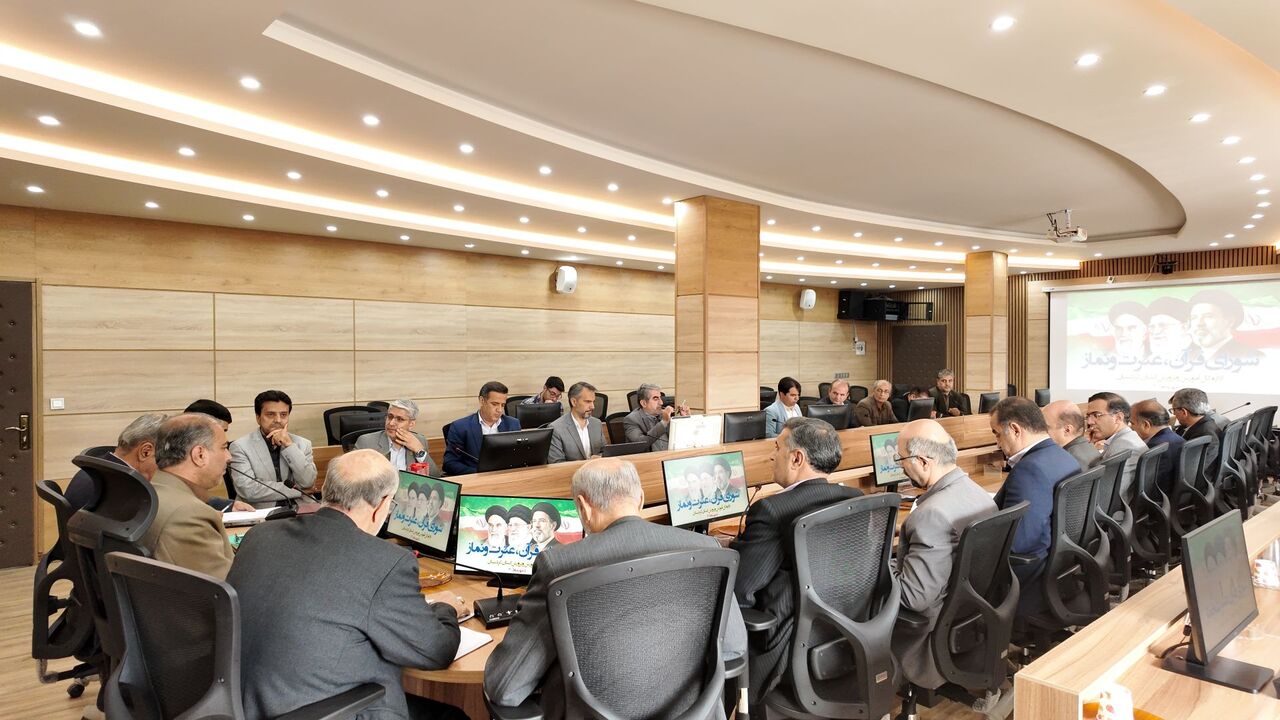 نماز در کانون برنامههای تربیتی مدارس کردستان؛ تأکید بر انسجام برنامهها در ۱۶ منطقه آموزشی