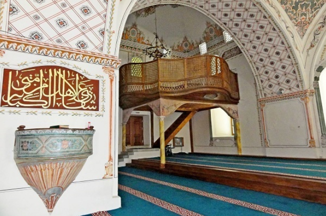 مسجد «جامع جمعه» پلوودیو در بلغارستان؛ مسجدی ۶۰۰ ساله در قلب شهری که تاریخ را زندگی می‌کند