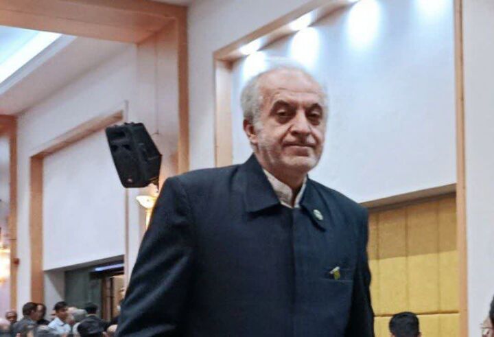 همگرایی مداحان و نسل جوان، روایتی از ۲۲۰ شب کنشگری حماسی در میادین