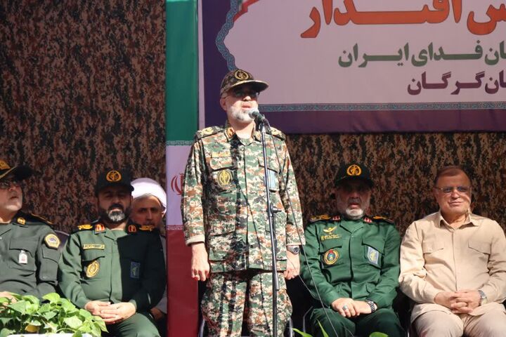 جان‌فدایان با افتخار پای هویت ملی و اعتقادی خود ایستاده‌اند