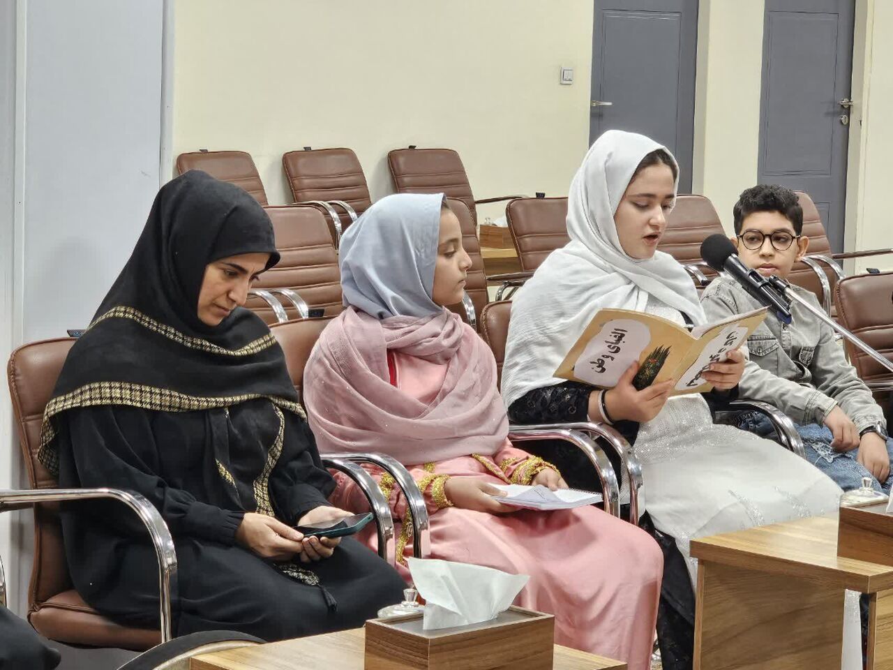 کودکانی که از «الفبای وطن» گفتند؛ روایتی از یک دیدار صمیمی در کانون کردستان