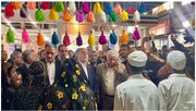 وزیر جهاد کشاورزی با حضور در غرفه وزارت فرهنگ، پای اجرای گروه سرود بچه‌های مسجدی میناب نشست