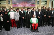 خاطره روح‌الله رستمی از عکس یادگاری با رهبر شهید انقلاب