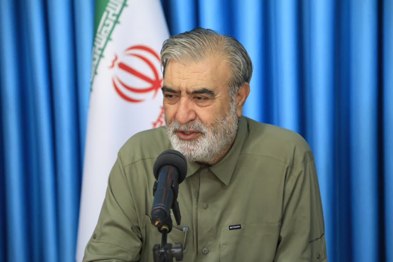 رفع موانع بازارچههای مرزی خراسان جنوبی را پیگیری میکنیم
