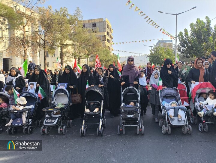 لالایی برای سرزمین مادری؛ مادران بیرجندی در صف وفاداری به ایران