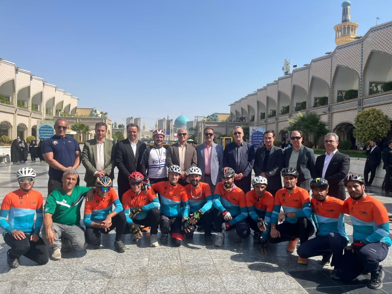 رکاب‌زنی ۱۳۰۰ کیلومتری کاروان «غریب‌الغرباء» کاشان به مشهد مقدس پایان یافت